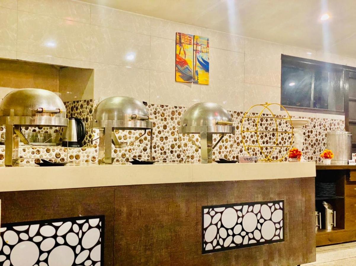 Hotel Aachman Regency Shimla Ngoại thất bức ảnh