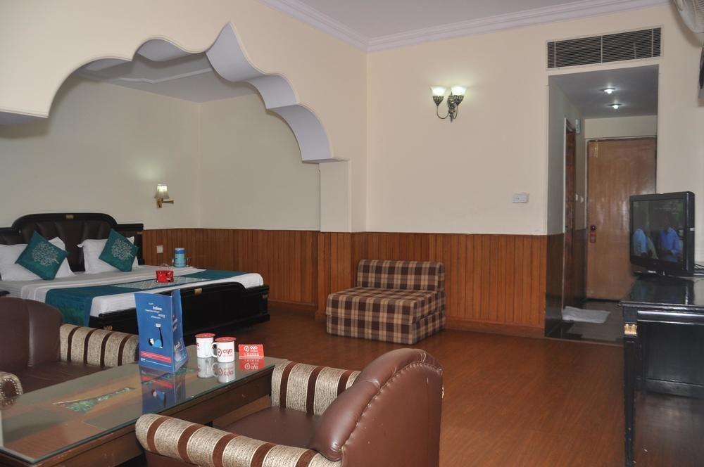 Hotel Aachman Regency Shimla Ngoại thất bức ảnh
